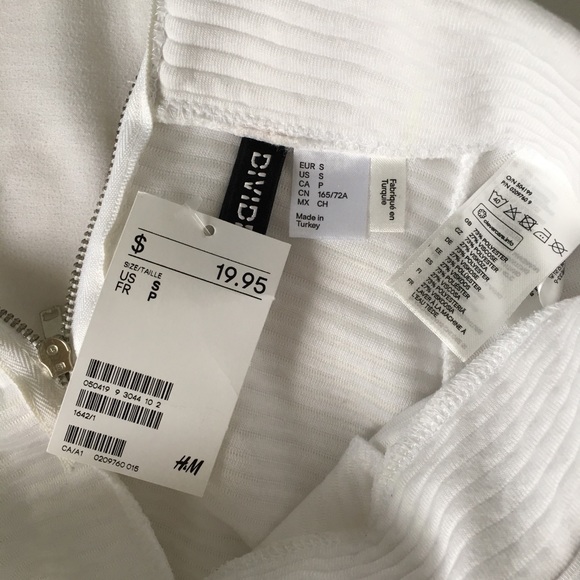 H&M circle skirt - Picture 2 of 3